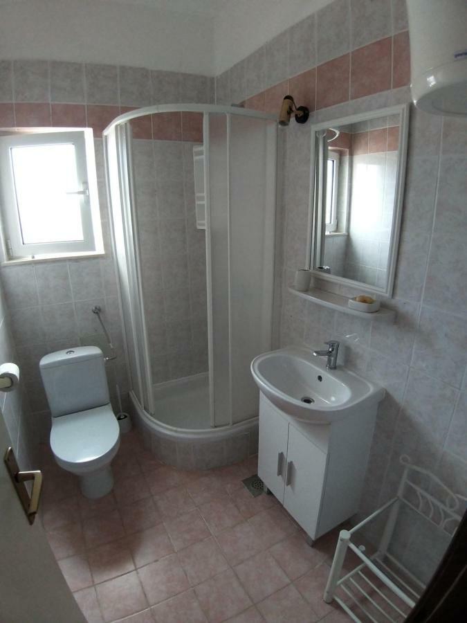 Apartment Milka Vinjerac Extérieur photo